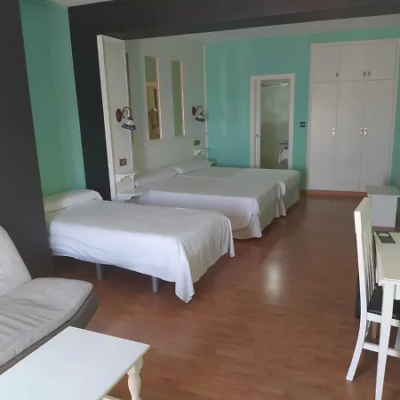Hotel Aro's